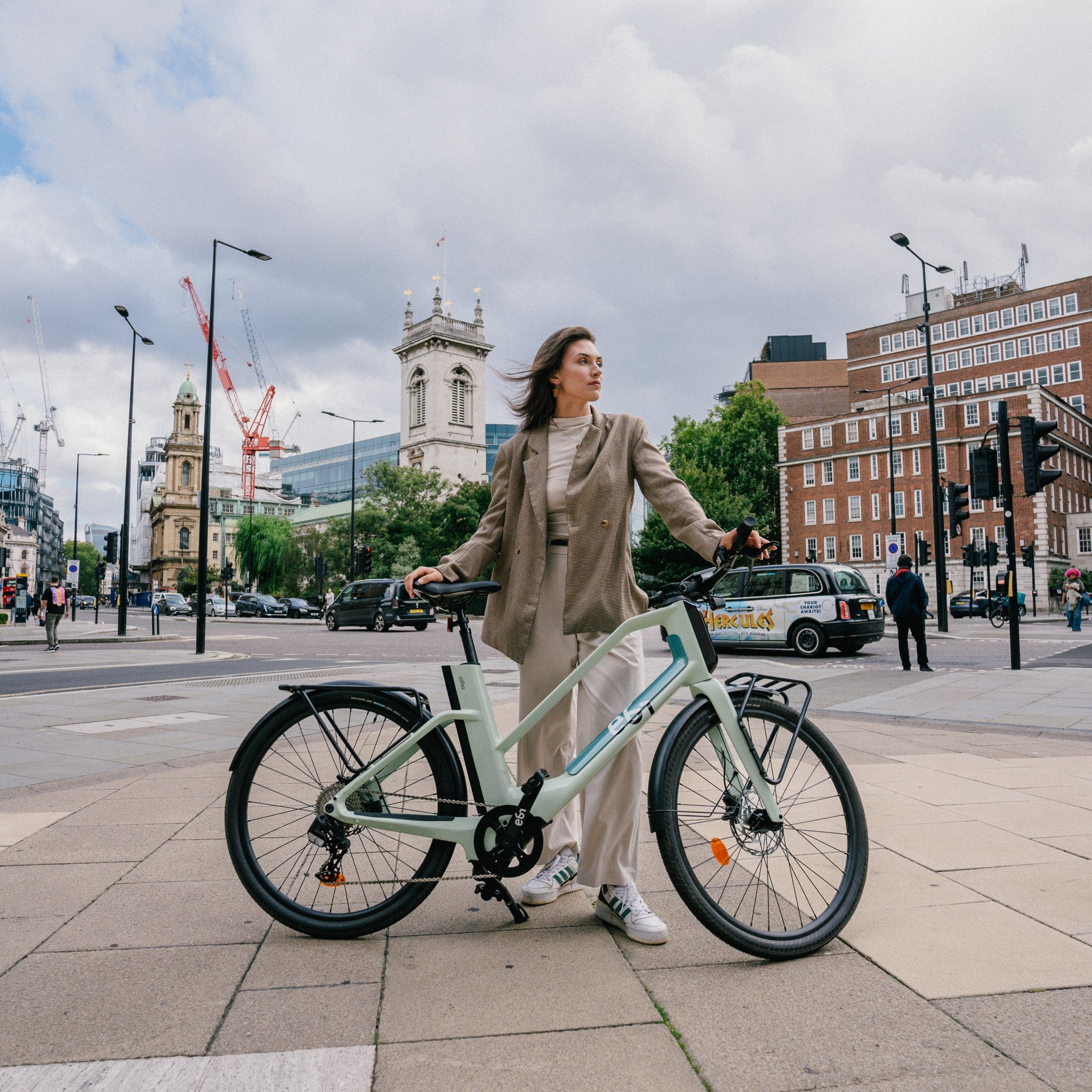 EBI AGILE Urban Carbon: bicicleta eléctrica ligera y potente